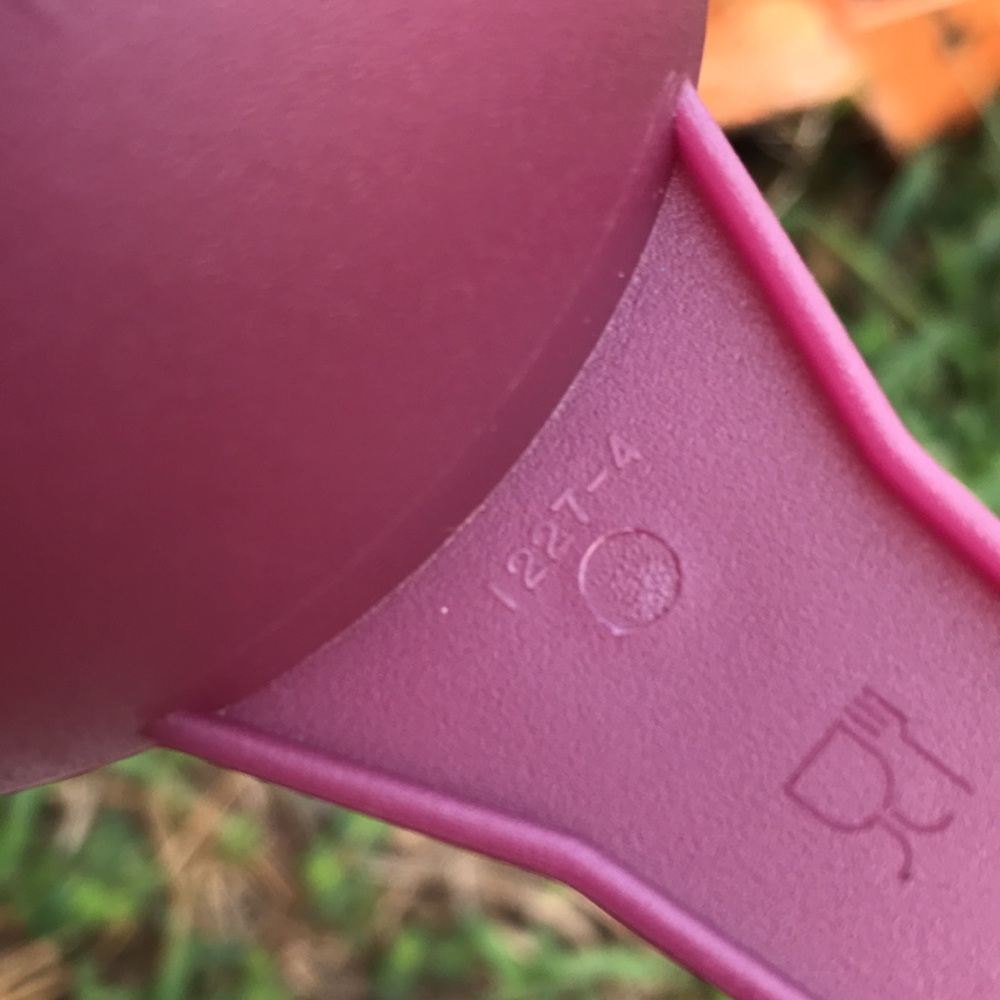 TUPPERWARE FUNNEL - Picture 8 of 9